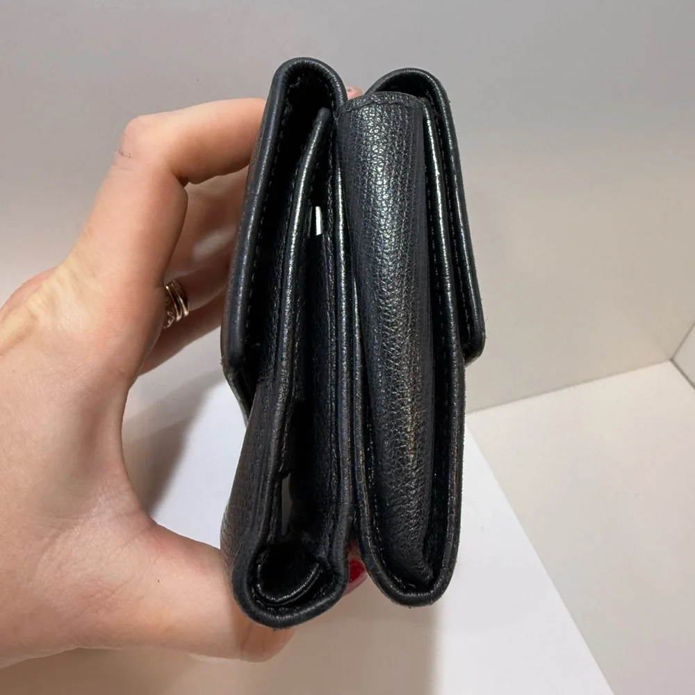 Chanel Black Leather Compact Wallet - Picture 4 of 9